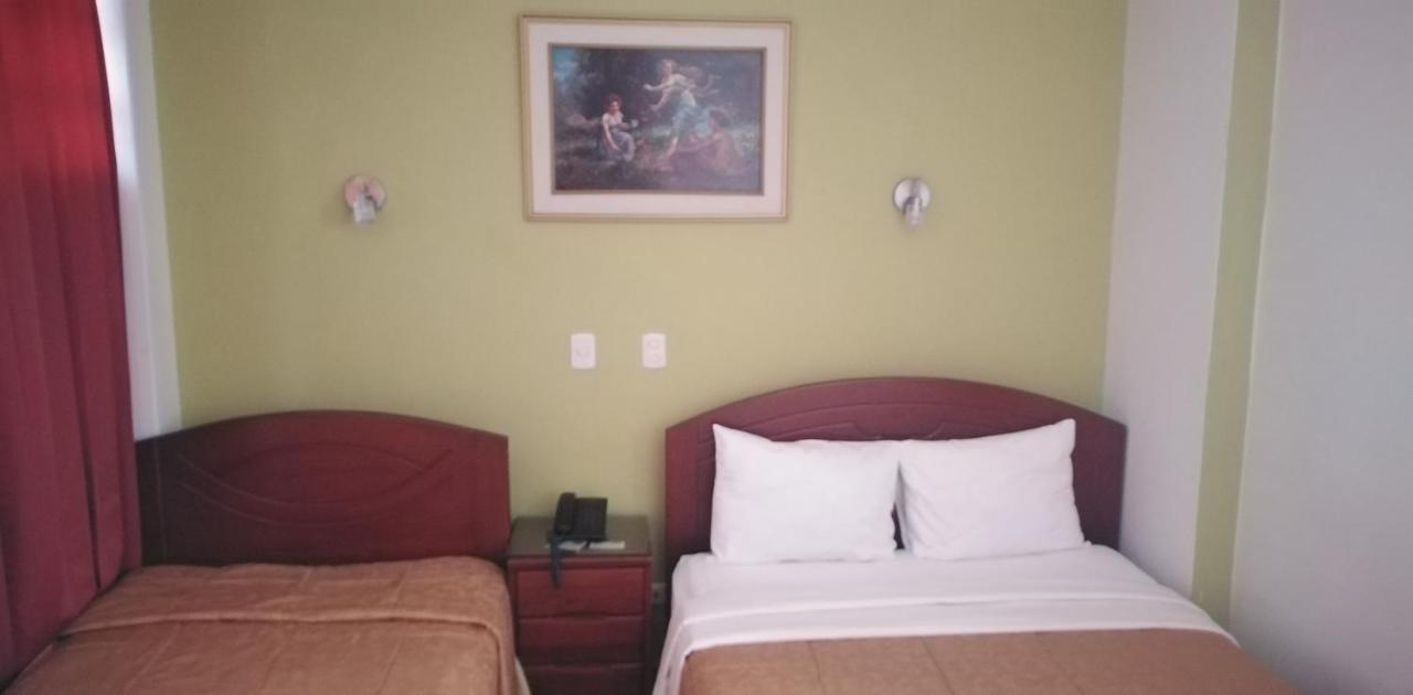 Hotel Plaza Bolognesi 344 Трухильо Экстерьер фото