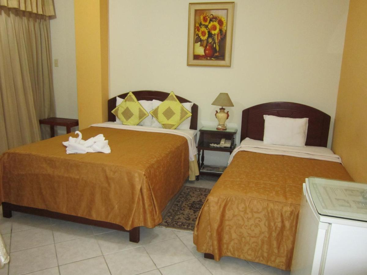 Hotel Plaza Bolognesi 344 Трухильо Экстерьер фото